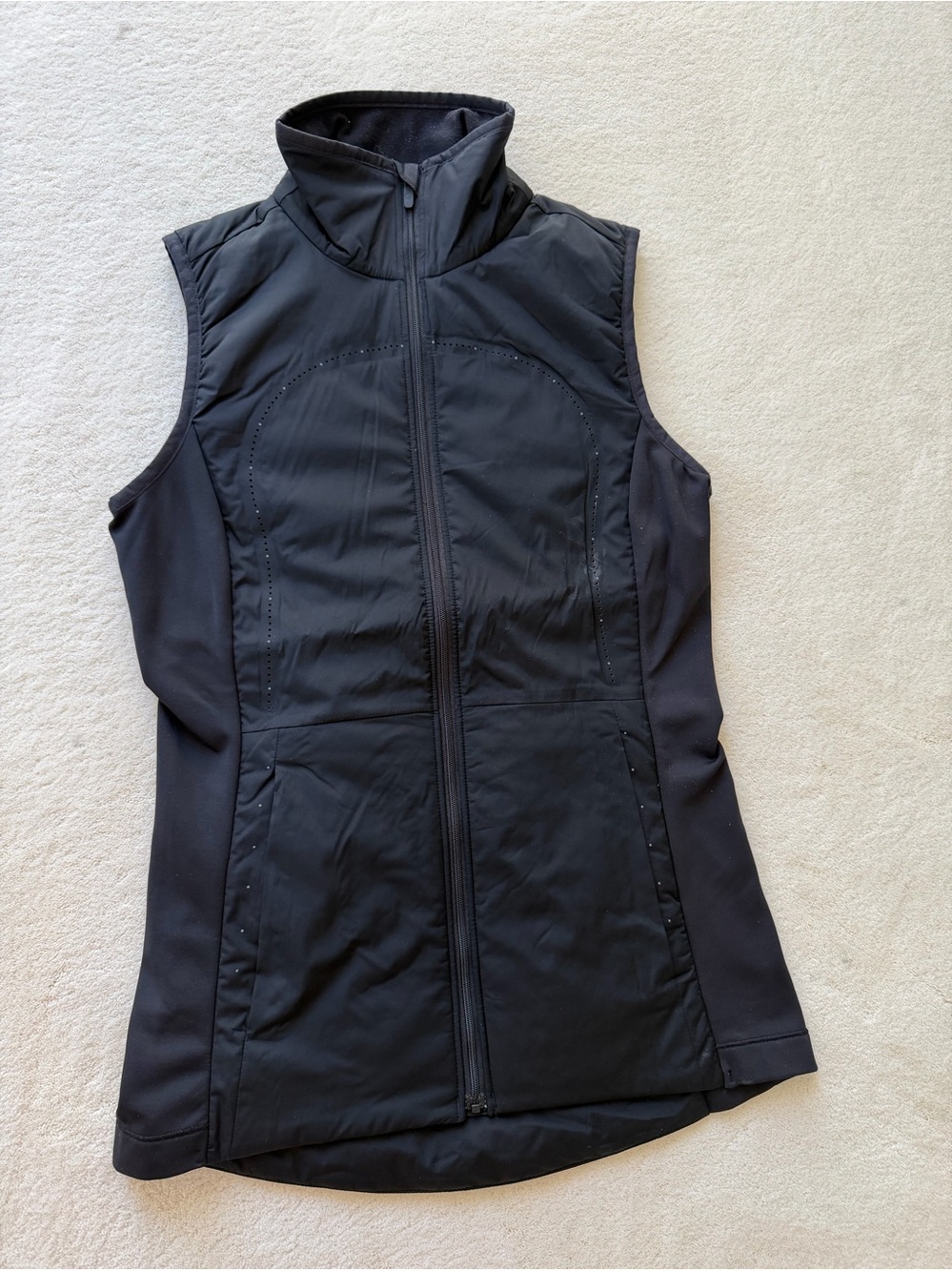 lululemon athletica Black Sleeveless Zip Front Vest
